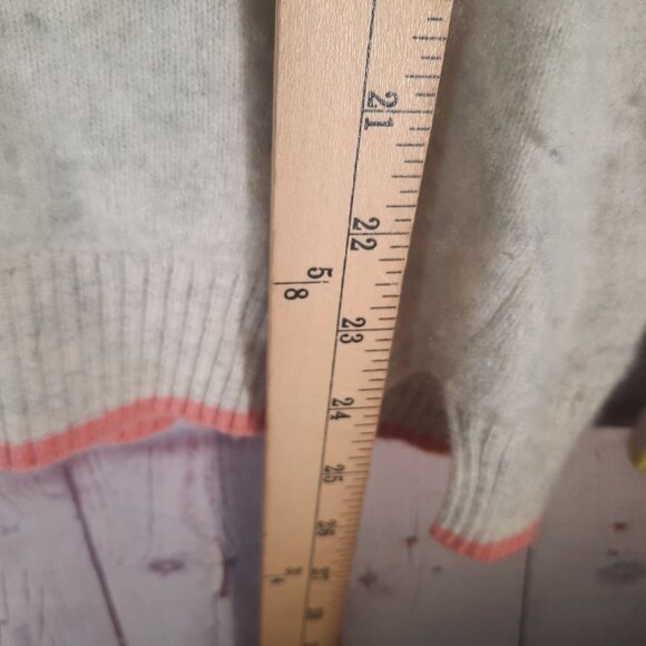 InCashmere Crew Neck Sunday Print 100% Cashmere Crew Neck - Picture 7 of 11